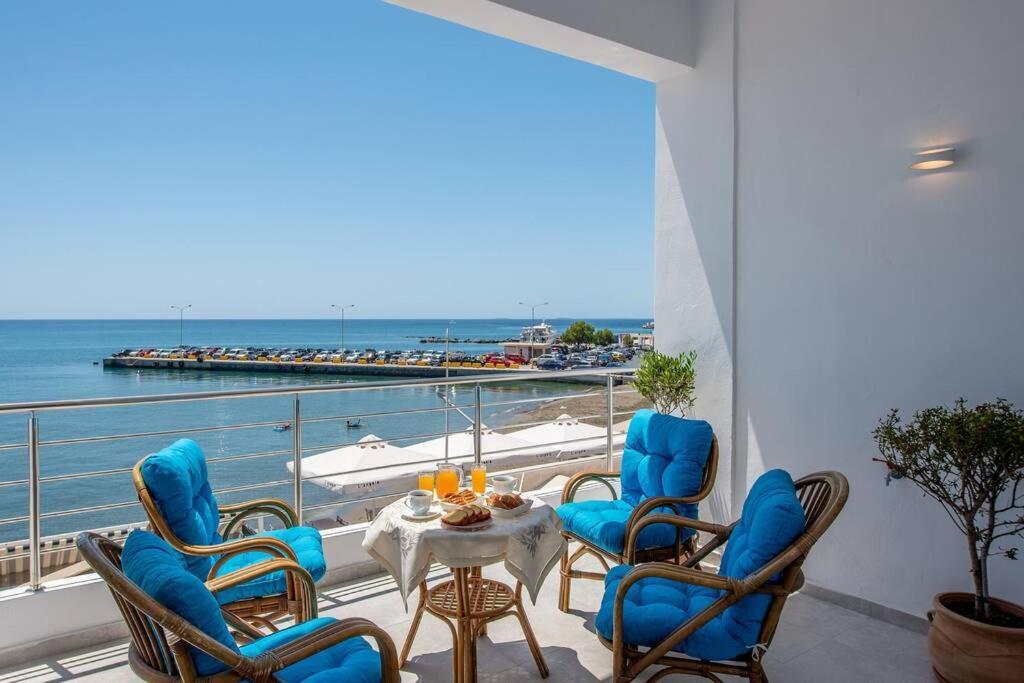 Amazing Seafront Suite Ierápetra Exteriör bild