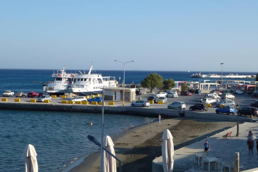 Amazing Seafront Suite Ierápetra Exteriör bild